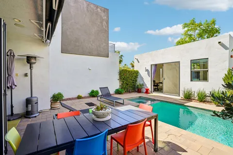 $949,000 | 2699 Majestic Way, Palm Springs, CA 92262
