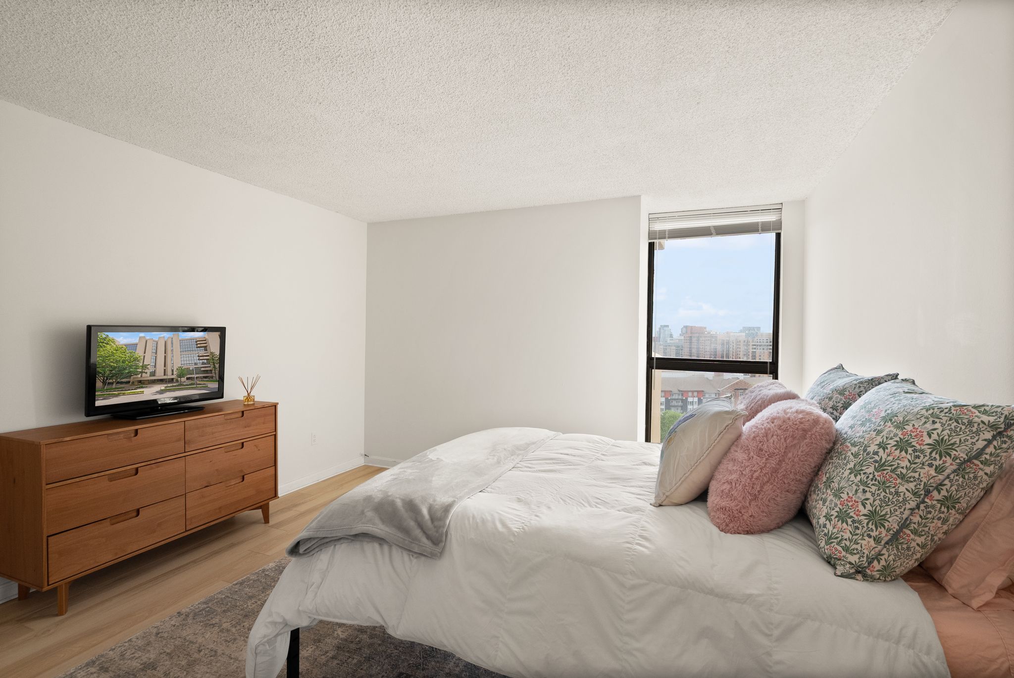 1101 South Arlington Ridge Road, Unit 608 Arlington, VA 22202 - Photo 33 of 45