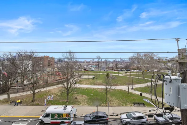 $1,050,000 | 485 Palisade Avenue, Unit 3, Jersey City, NJ 07307