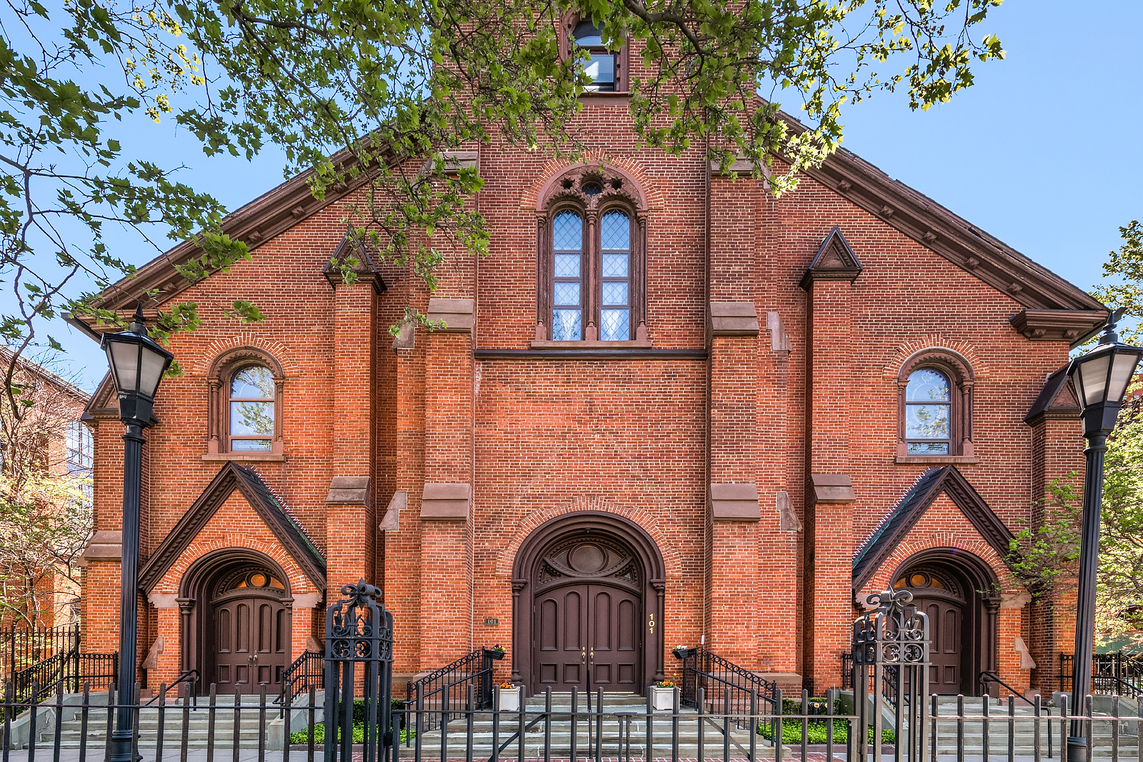 401 Hicks Street, Unit A3A Brooklyn, NY 11201 - Photo 16 of 22 a front view of a house with entrance gate