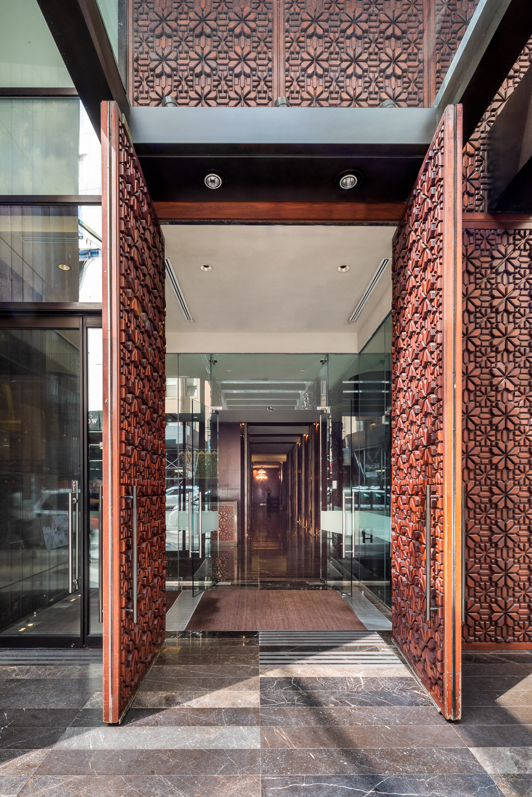88 Greenwich Street, Unit 1605 Manhattan, NY 10006 - Photo 5 of 32 a view of entrance