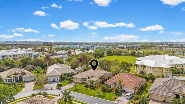 $640,000 | 4245 Diamond Square, Vero Beach, FL 32967