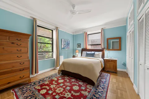 $2,195,000 | 176 West 87th Street, Unit 2B | Upper West Side
