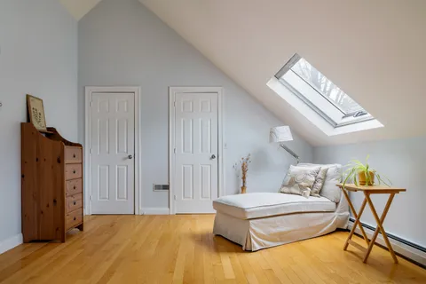 $1,075,000 | 13 Hubbard Street, Unit B, Jamaica Plain, MA 02130