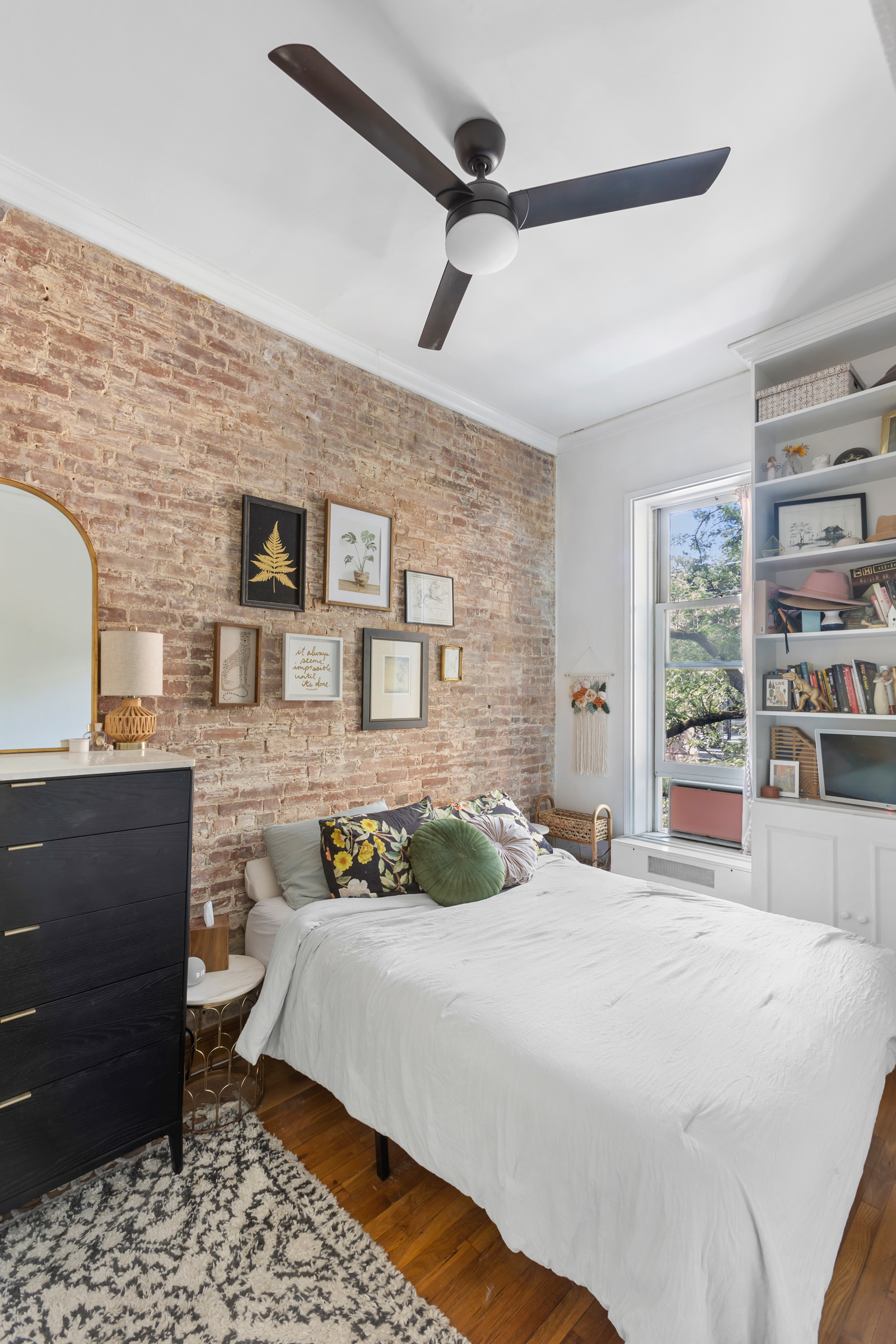 108 West 87th Street, Unit 3A Manhattan, NY 10024 - Photo 2 of 12