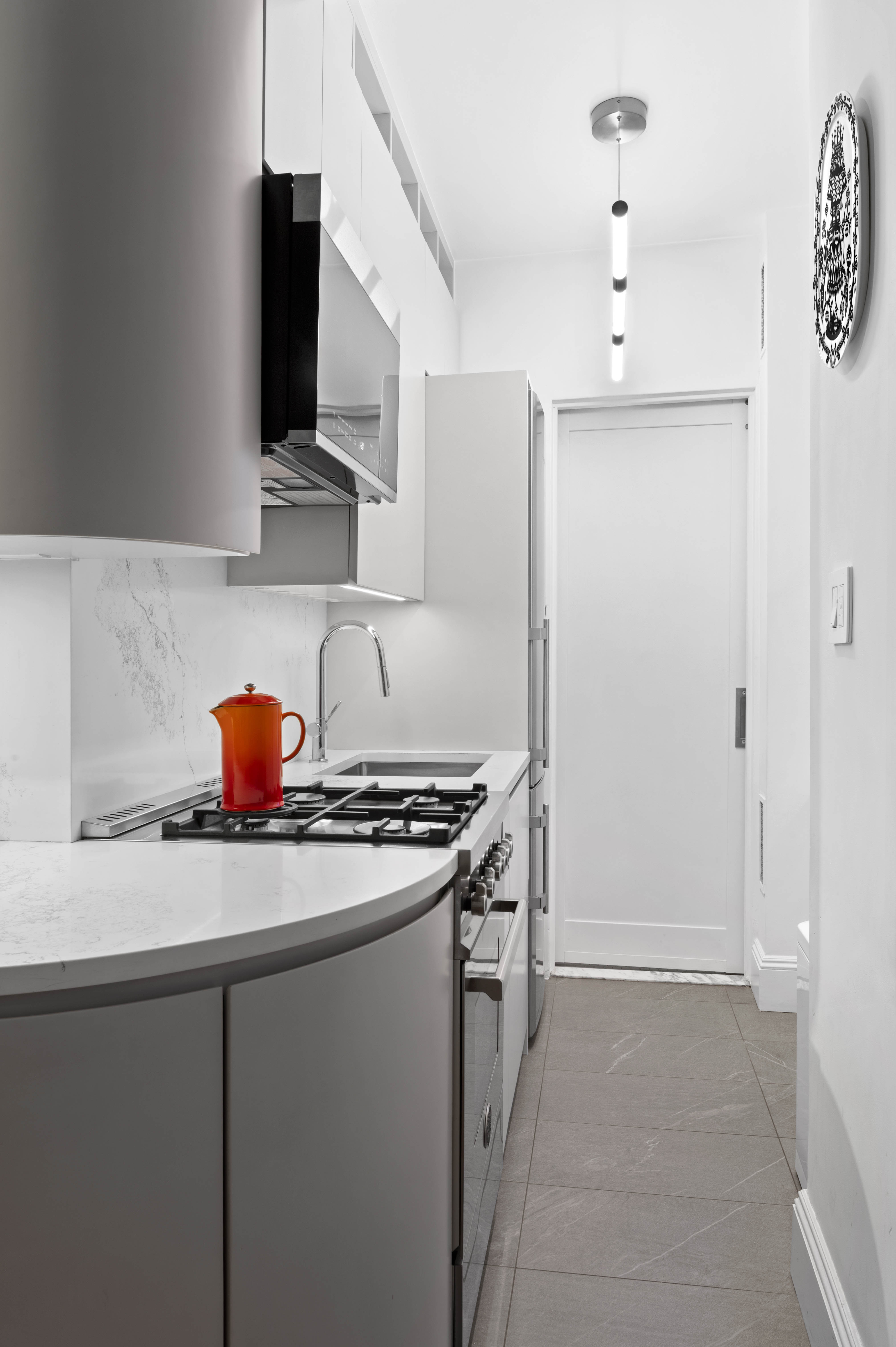 21 East 10th Street, Unit 5A Manhattan, NY 10003 - Photo 3 of 12