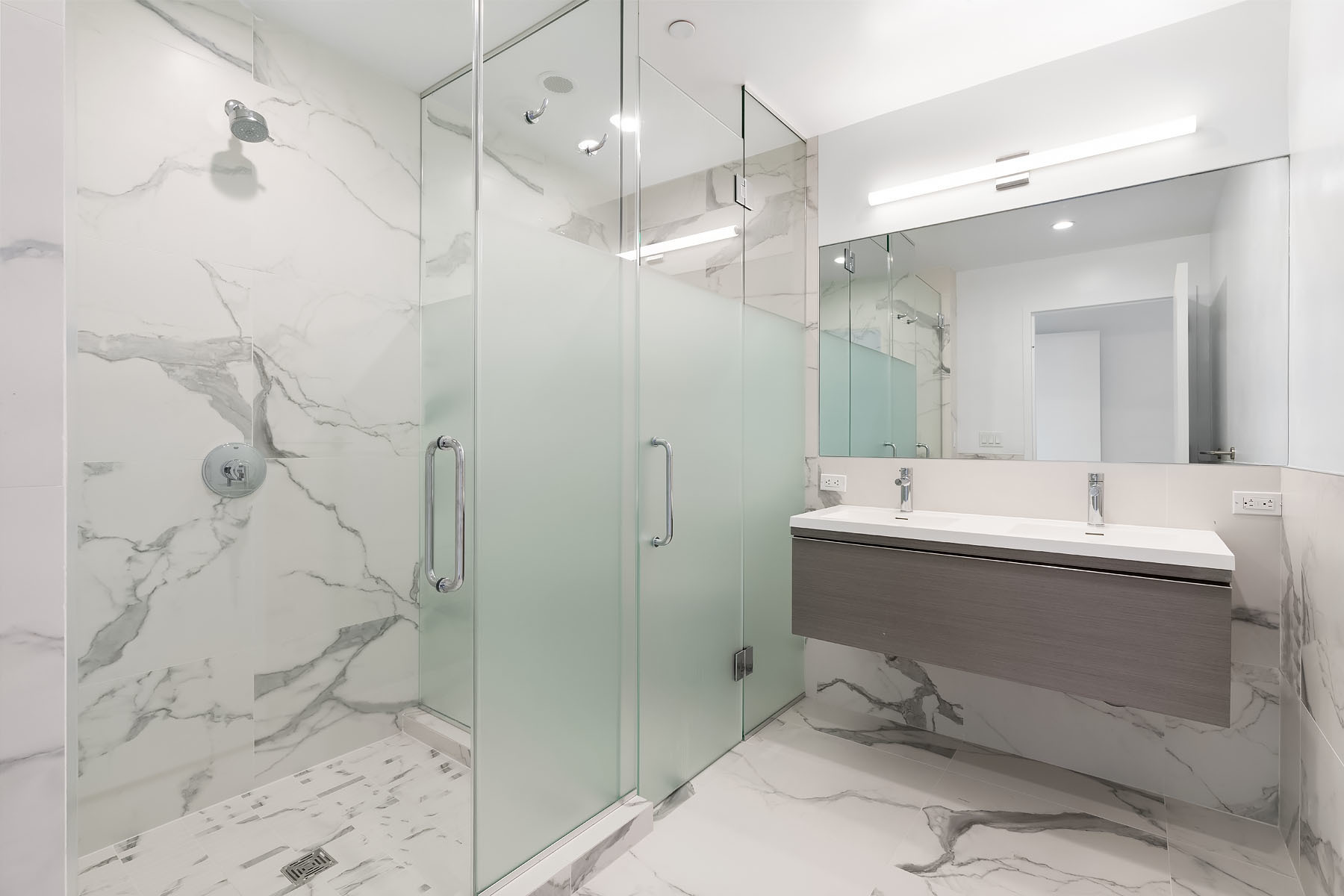 33 Carroll Street Brooklyn, NY 11231 - Photo 9 of 14 a bathroom with a sink and mirror