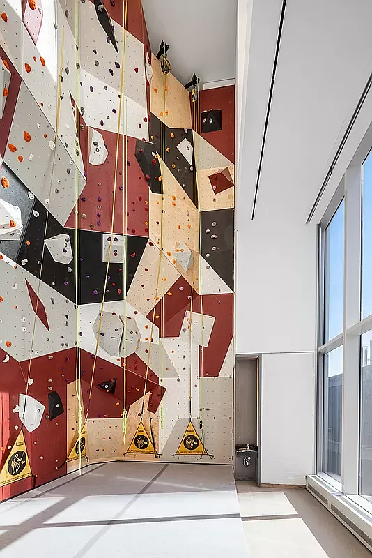 1 City Point, Unit 43H Brooklyn, NY 11201 - Photo 13 of 19 an aerial view of a large building