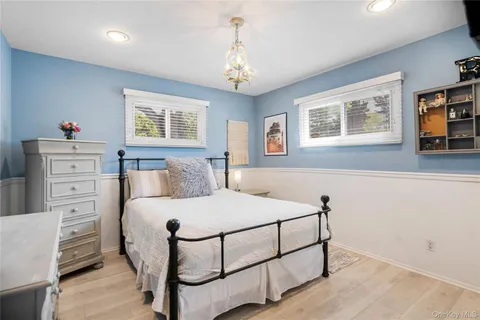 $1,098,000 | 8 Melony Avenue, Plainview, NY 11803