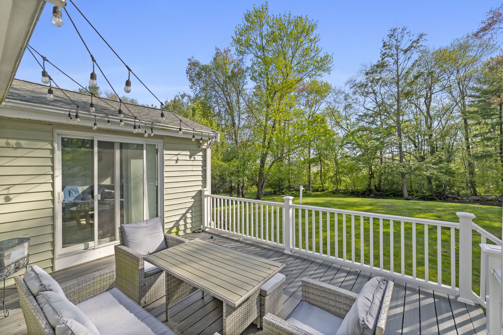 75 Perry Avenue Lynnfield, MA 01940 - Photo 4 of 8