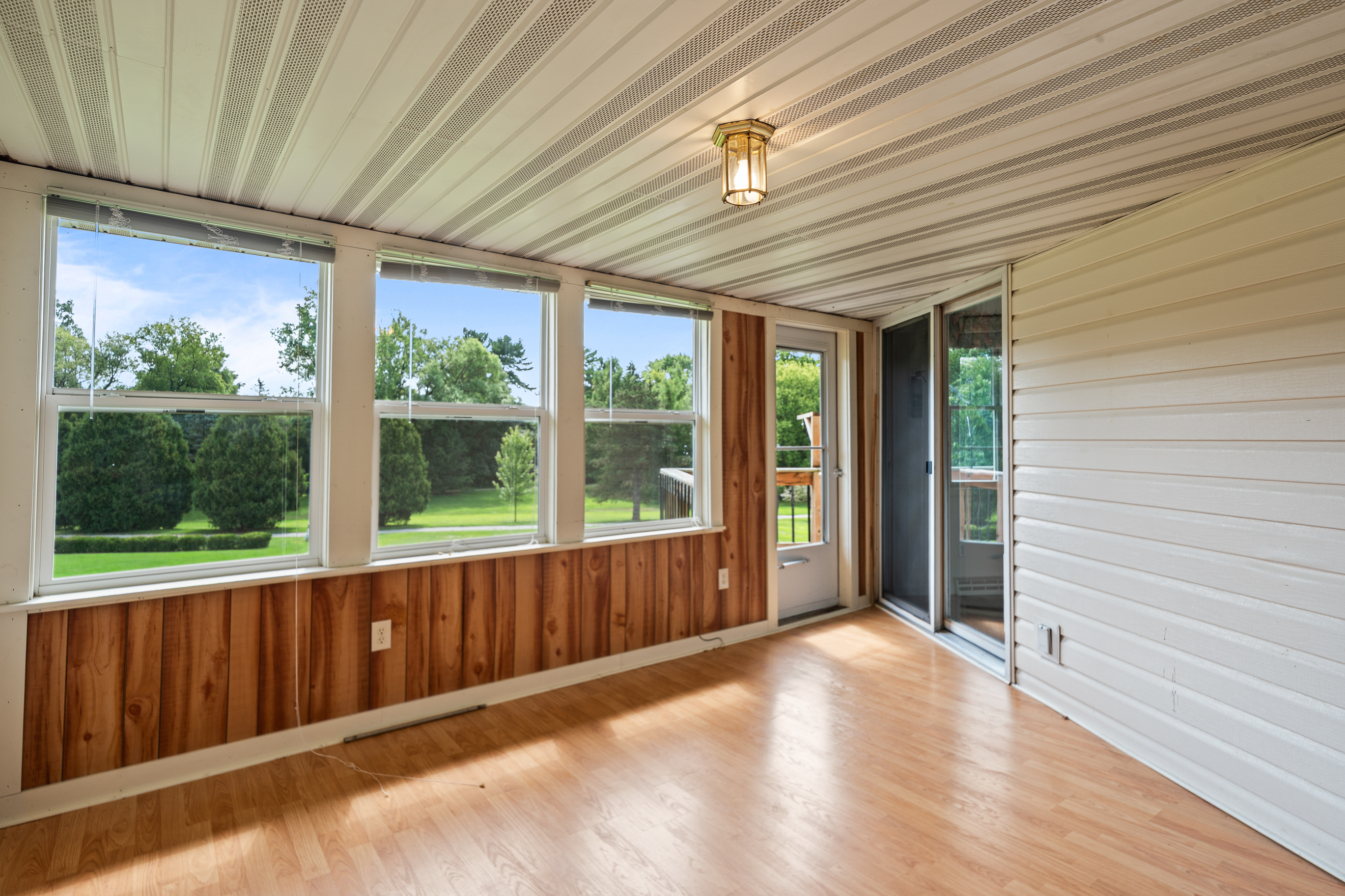 320 Arbor Ridge Drive Delavan, WI 53115 - Photo 18 of 38 Gallery Image 18