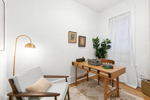 $1,250,000 | 210 West 21st Street, Unit 2FW | Chelsea