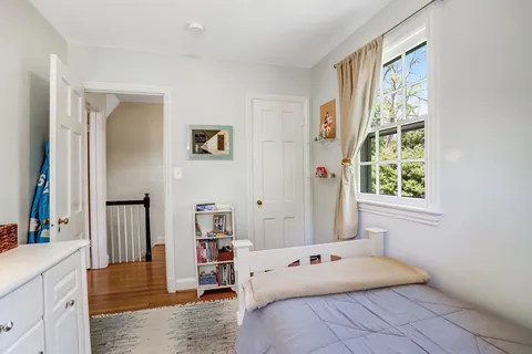 $1,225,000 | 3501 Bradley Lane, Chevy Chase, MD 20815