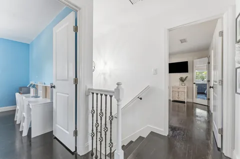 $714,999 | 2701 67th Way North, St. Petersburg, FL 33710
