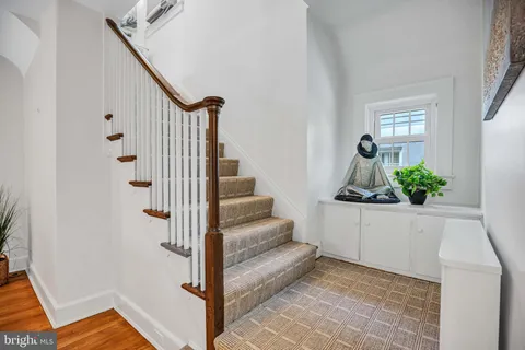 $1,425,000 | 5120 Wilson Lane, Bethesda, MD 20814