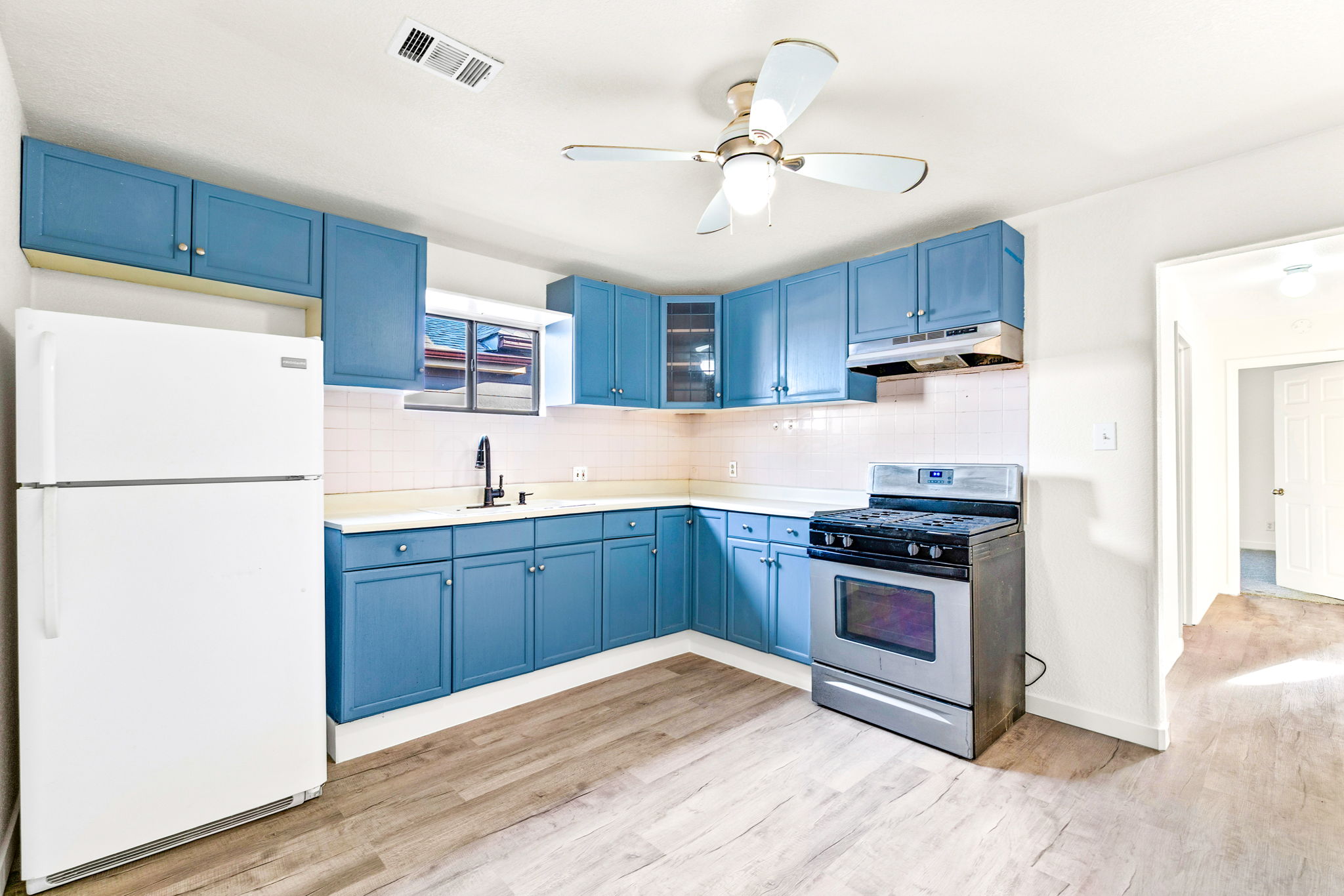 6743 King Street Denver, CO 80221 - Photo 11 of 30