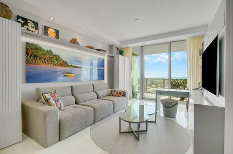 $11,500,000 | 350 Ocean Drive, Unit 1202N, Key Biscayne, FL 33149