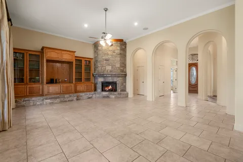 $899,900 | 301 Goldridge Drive, Georgetown, TX 78633