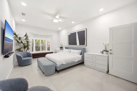 $1,295,000 | 22583 Caravelle Circle, Boca Raton, FL 33433