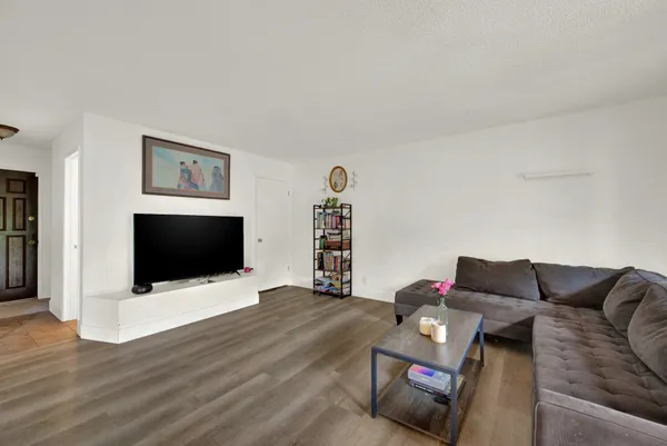 $587,000 | 3161 Valley Green Lane, Napa, CA 94558