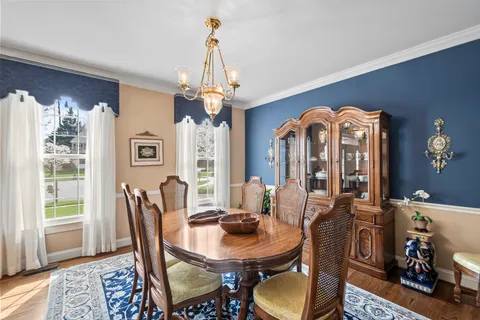 $1,199,000 | 5703 Barbmor Court, Alexandria, VA 22310