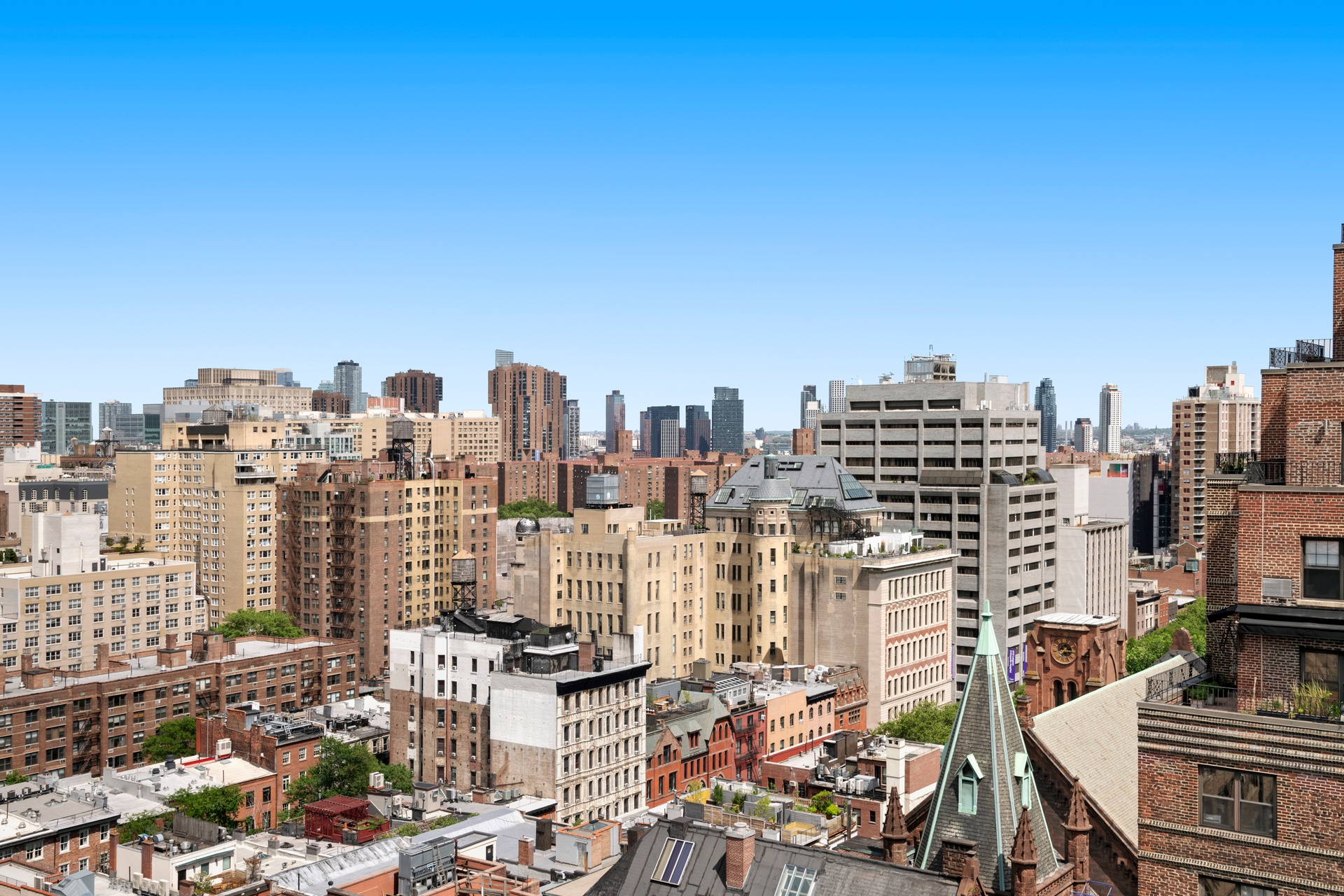 142 East 16th Street, Unit 22B Manhattan, NY 10003 - Photo 3 of 15 a city view with tall buildings