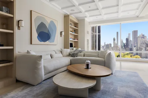 $7,390,000 | 1 Central Park West, Unit 24D | Upper West Side