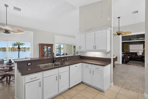 $799,000 | 7375 Mill Pond Circle, Naples, FL 34109