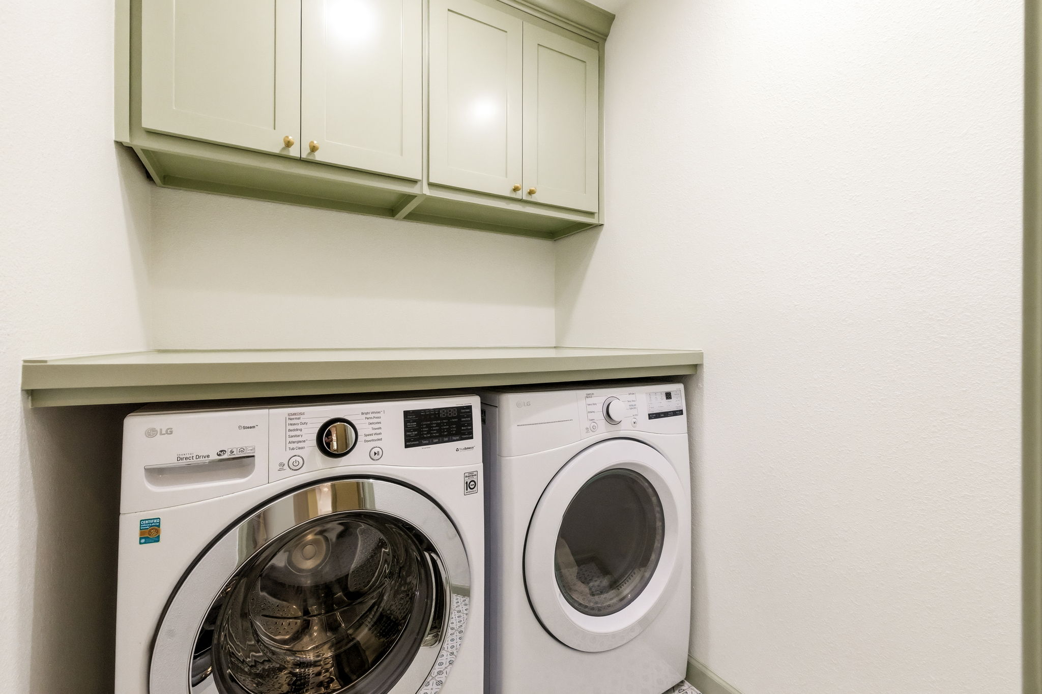 5765 Stonegate Road Dallas, TX 75209 - Photo 29 of 37 a close up view of washer and dryer
