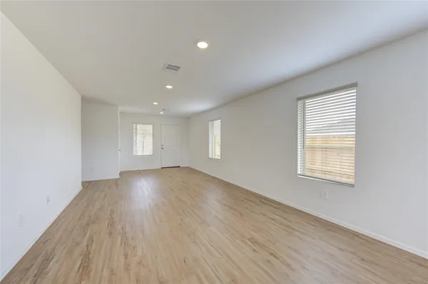 $235,000 | 617 Roaring Fls Drive, Willis, TX 77378