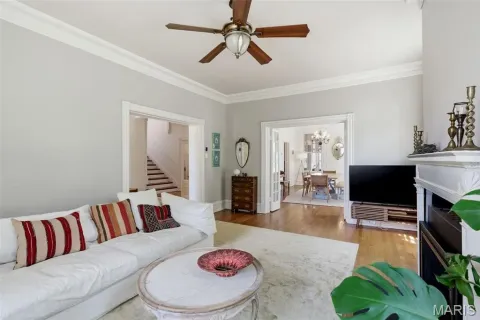 $1,200,000 | 4917 Pershing Place, St. Louis, MO 63108