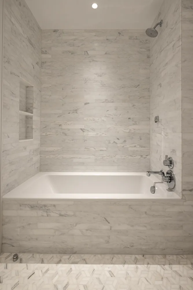 $4,825,000 | 250 West 96th Street, Unit 22C | Upper West Side