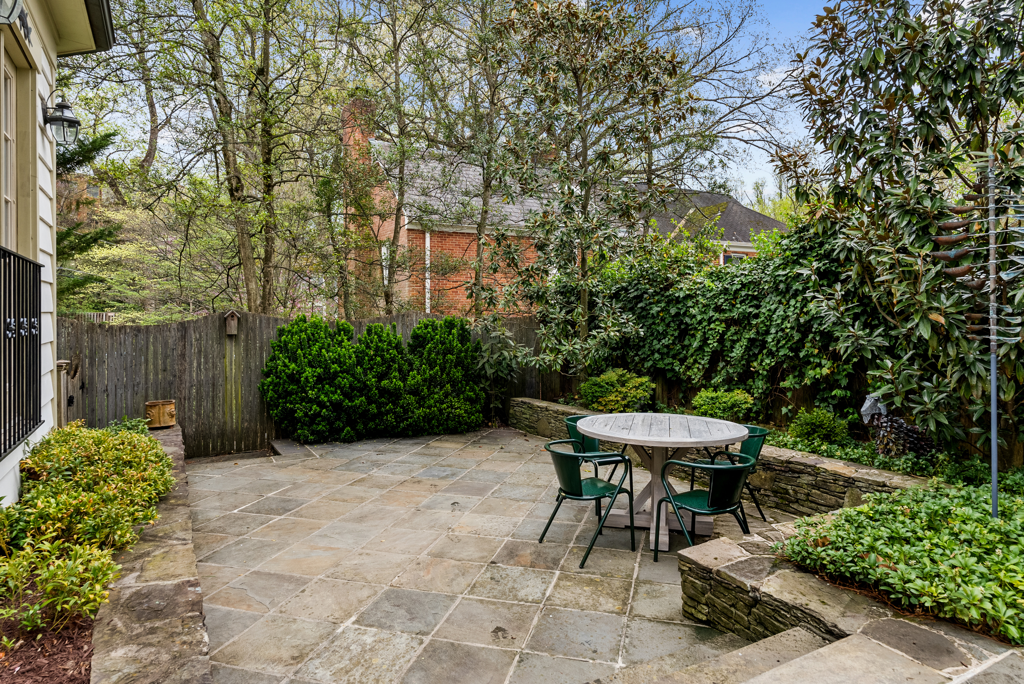 5202 Portsmouth Road Bethesda, MD 20816 - Photo 34 of 43