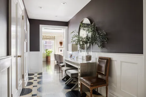 $3,600,000 | 1035 Park Avenue, Unit 11B | Upper East Side