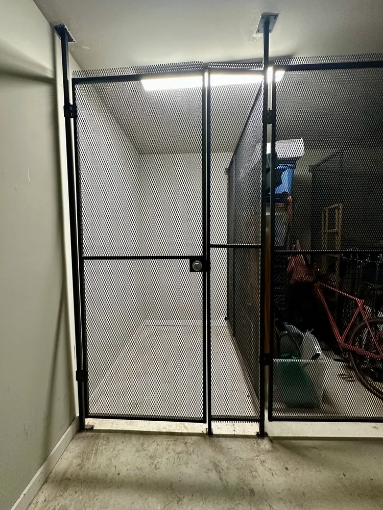 $400,000 | 6438 South Woodlawn Avenue, Unit 3N, Chicago, IL 60637