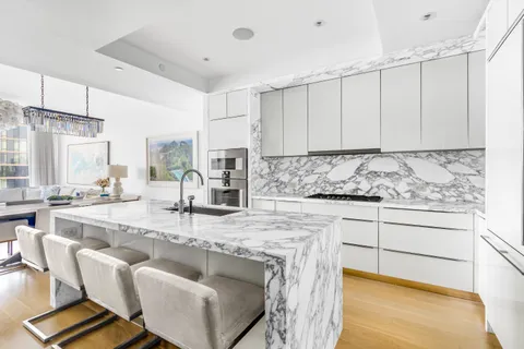 $4,450,000 | 10 Riverside Boulevard, Unit 28C | Upper West Side