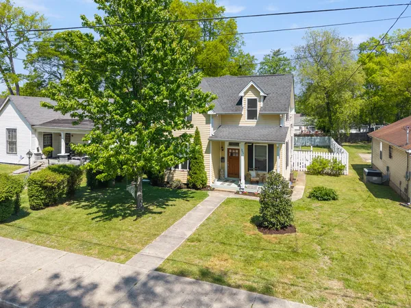 Contact Agent | Neill Avenue, Nashville, TN 37206