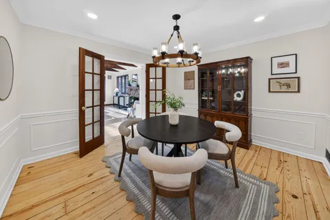 $1,350,000 | 6813 Winterberry Lane, Bethesda, MD 20817