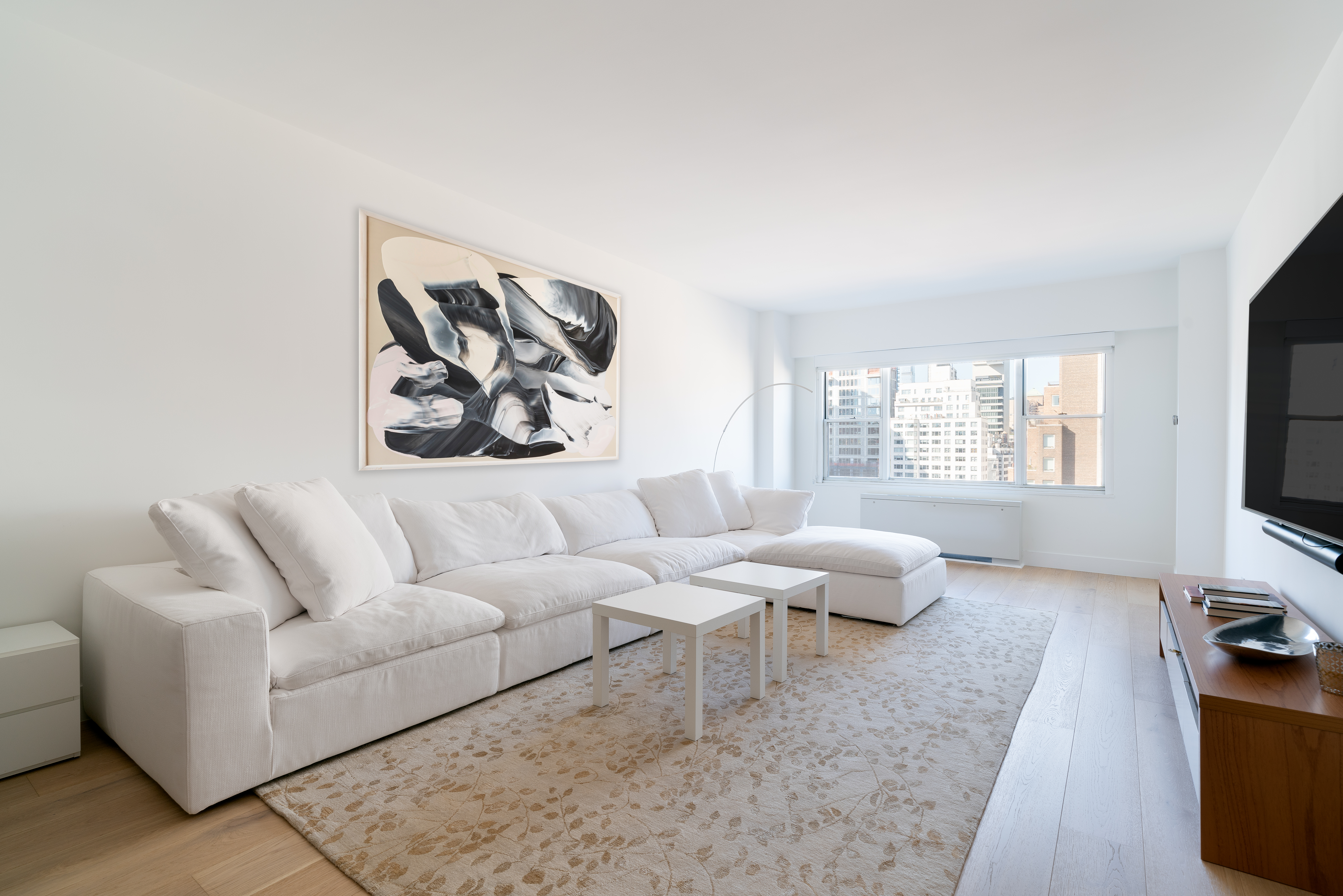 340 East 64th Street, Unit 17N Manhattan, NY 10065 - Photo 1 of 14