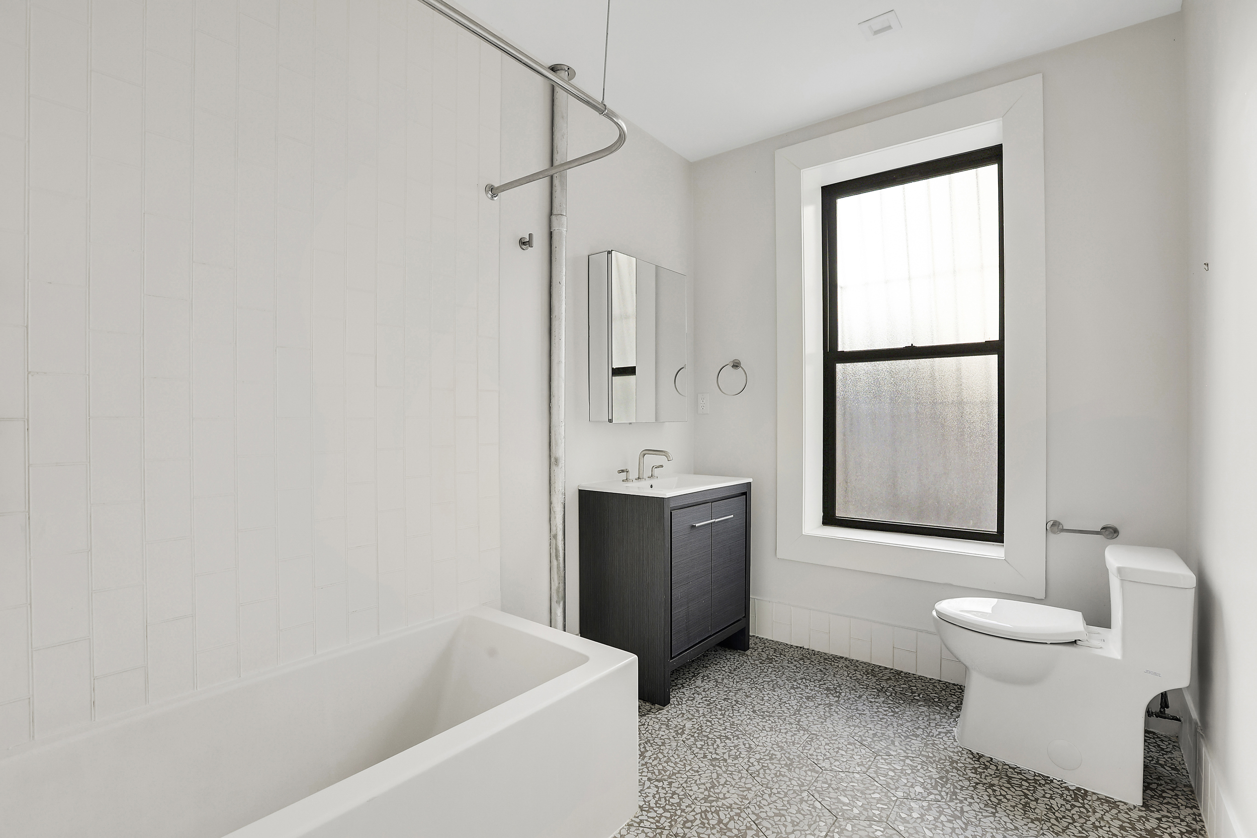 45 Argyle Road, Unit 1C Brooklyn, NY 11218 - Photo 2 of 6