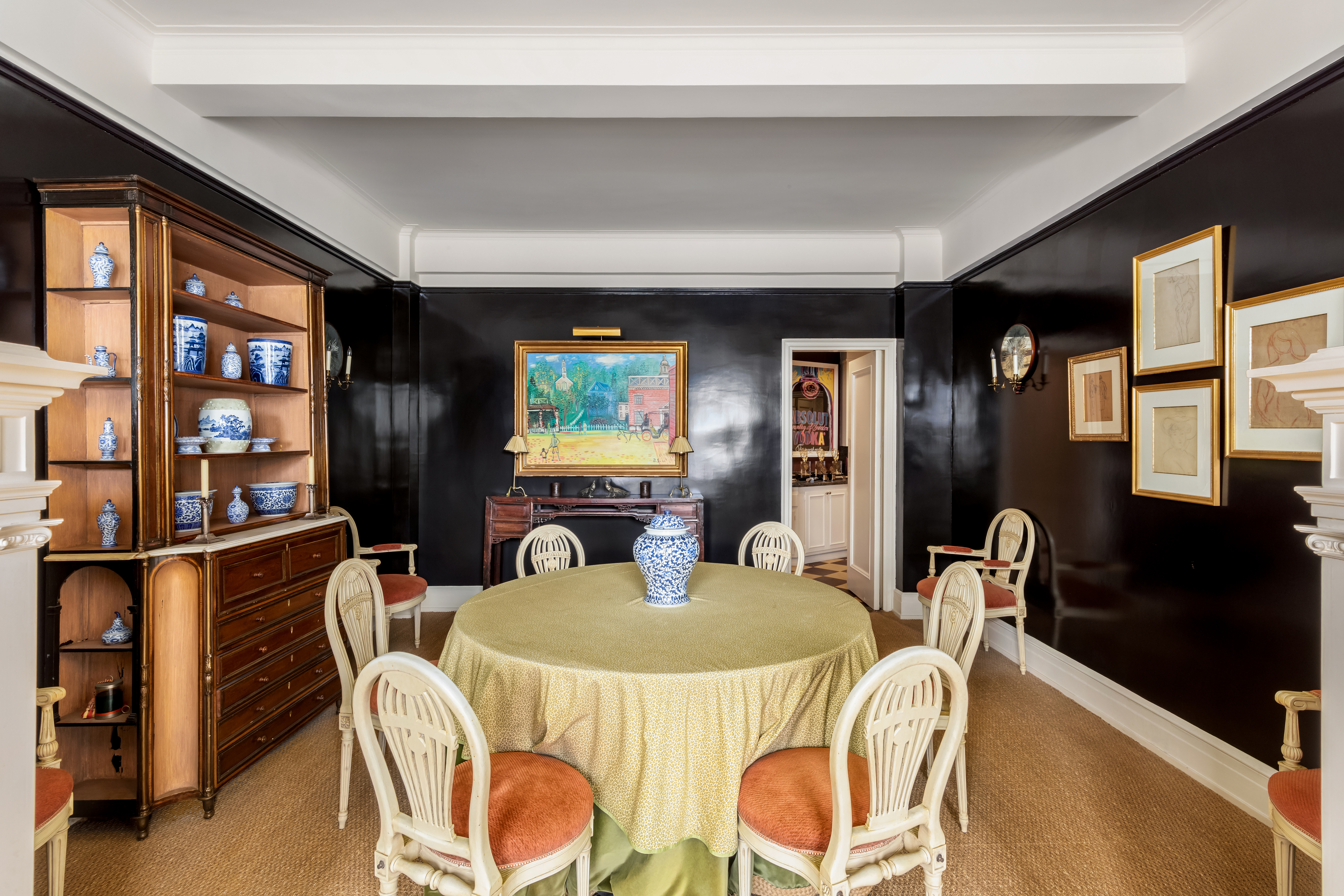 33 East 70th Street, Unit 8C Manhattan, NY 10021 - Photo 5 of 18