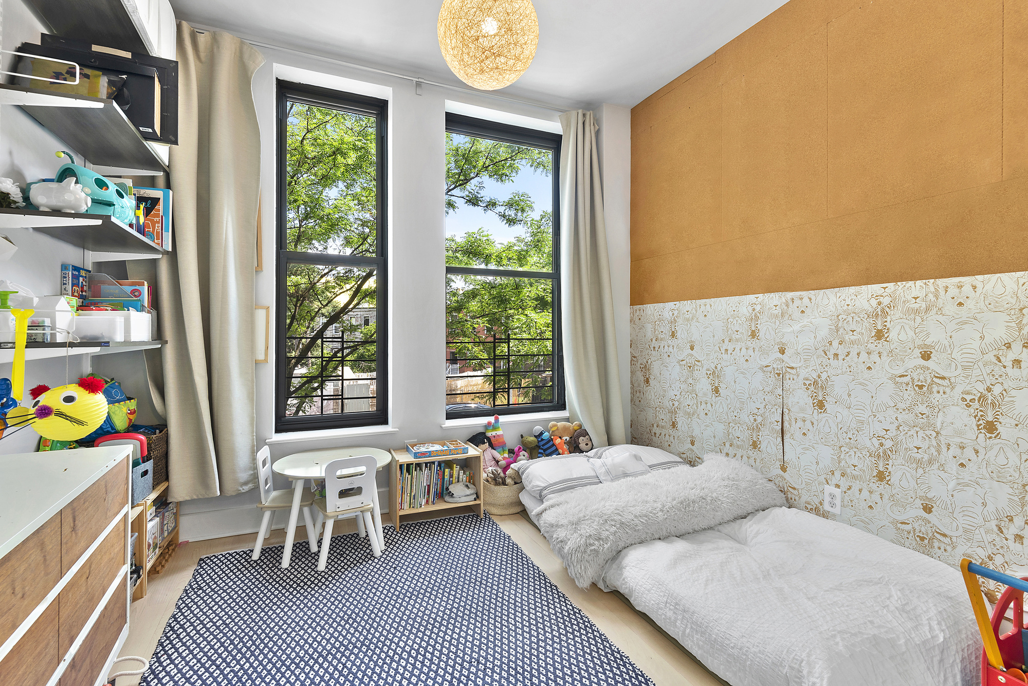 246 Withers Street, Unit 2E Brooklyn, NY 11211 - Photo 6 of 7