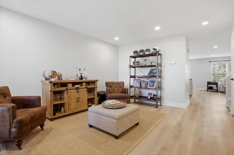 $530,000 | 325 Green View Court, Plymouth Meeting, PA 19462