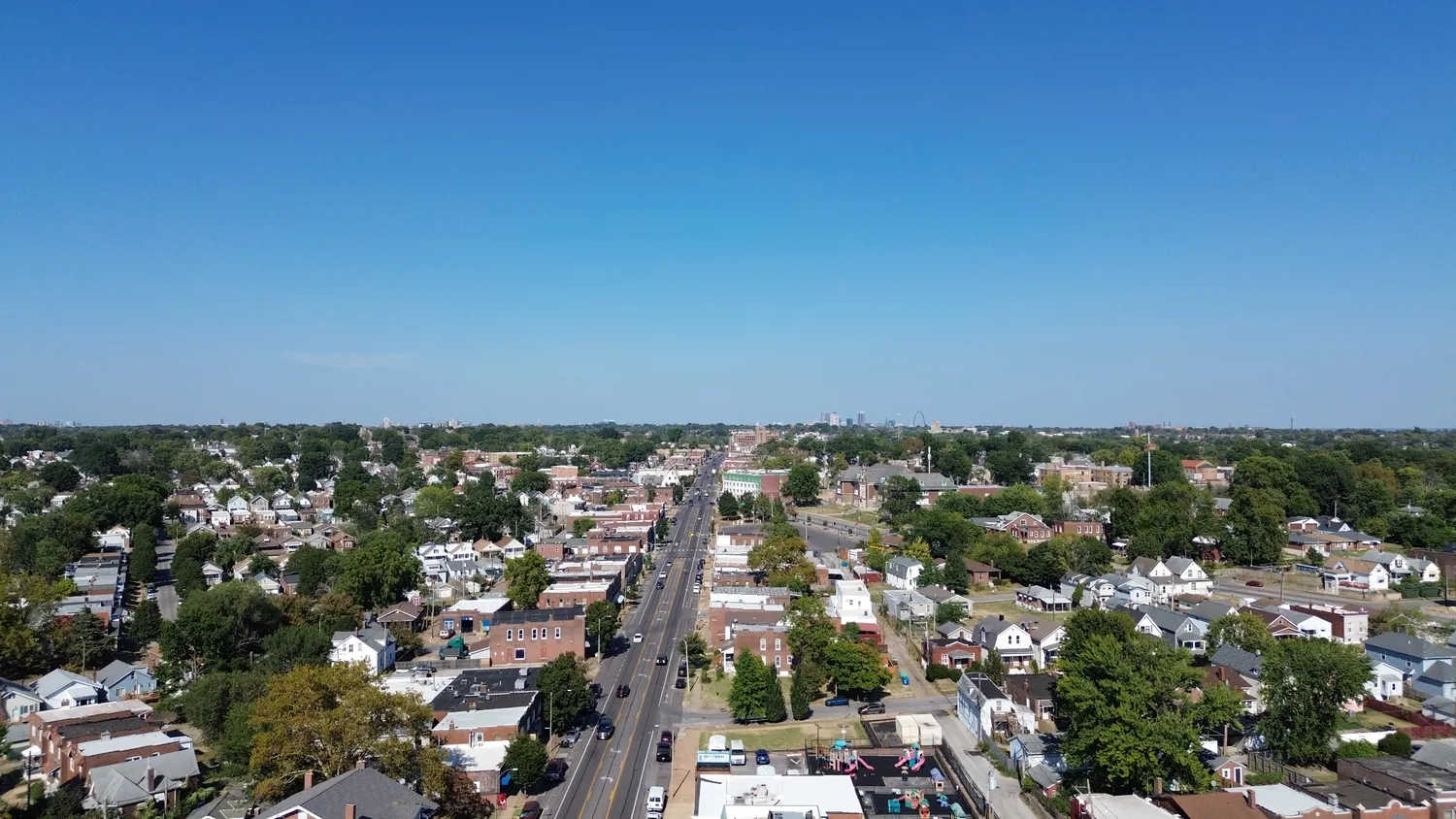 $550,000 | 5464 Gravois Avenue, St. Louis, MO 63116