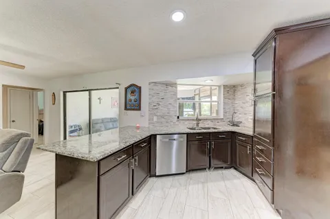 $475,000 | 1520 Sunnyhills Drive, Brandon, FL 33510