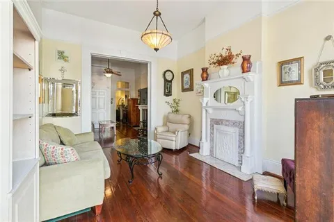 $525,000 | 2700 Constance Street, Unit 2700, New Orleans, LA 70130
