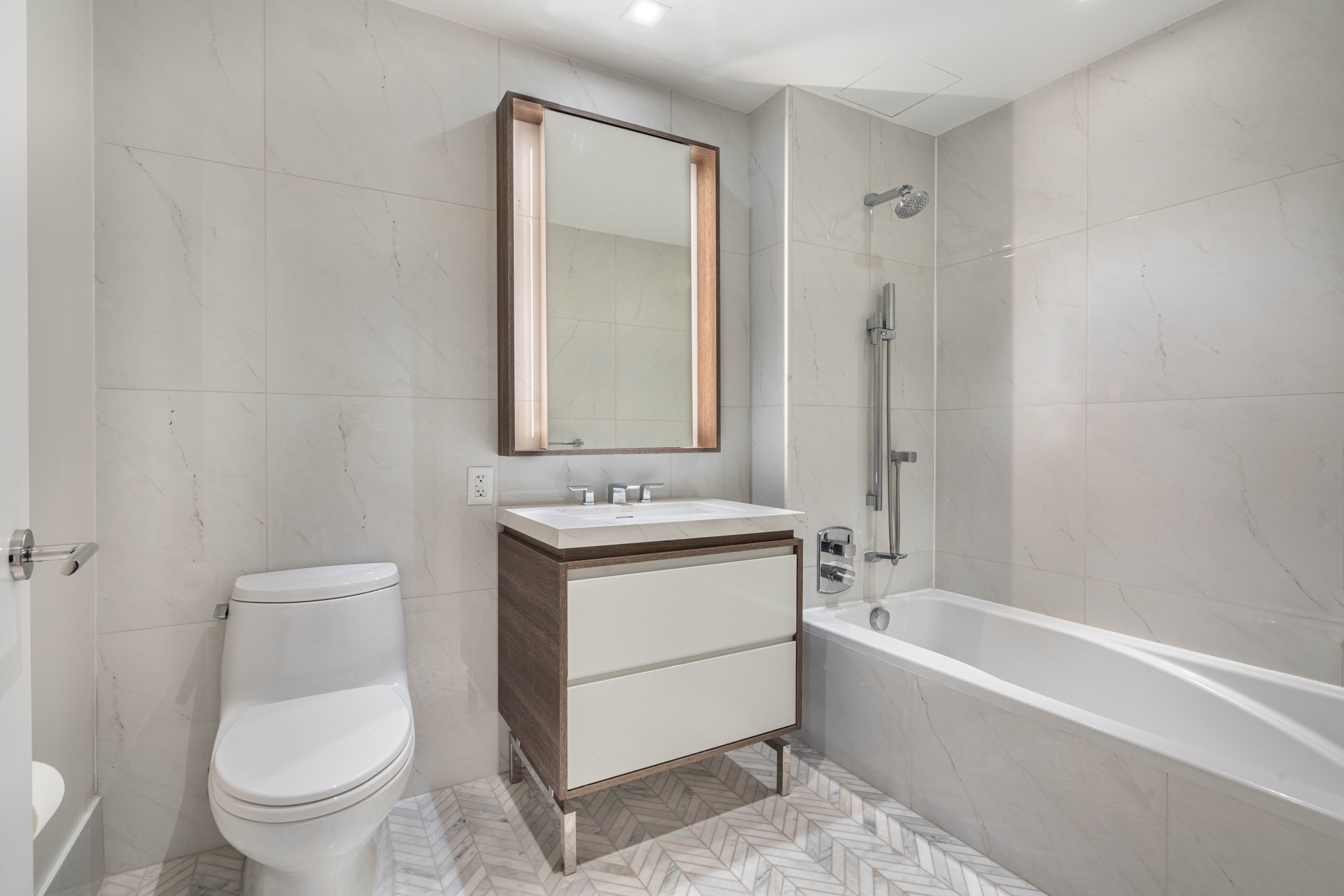 505-513 West 43rd Street, Unit 3J Manhattan, NY 10036 - Photo 5 of 15
