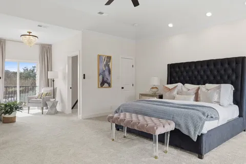 $925,000 | 1904 Lakeway Boulevard, Lakeway, TX 78734