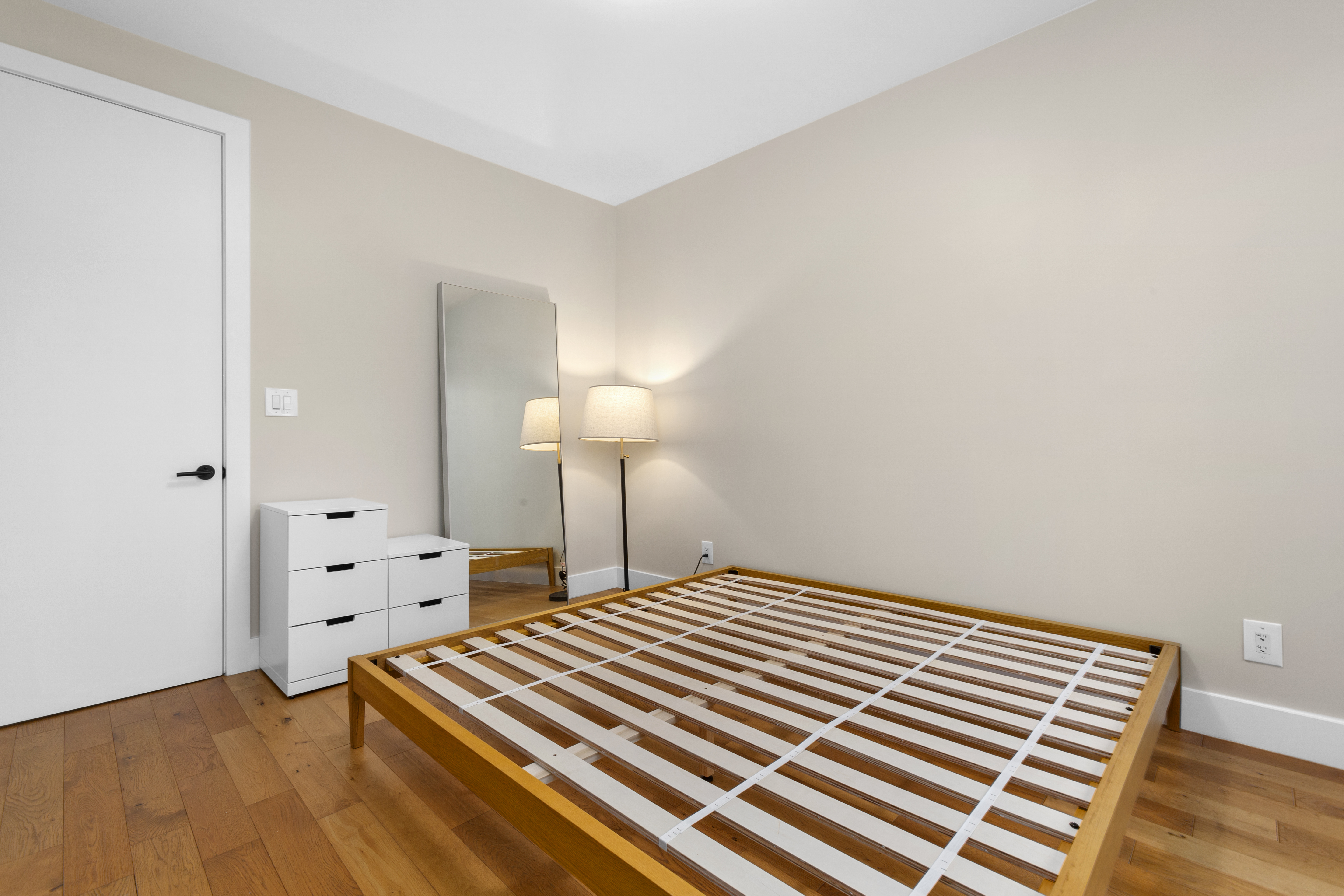 245 Schaefer Street, Unit 2D Brooklyn, NY 11207 - Photo 13 of 18