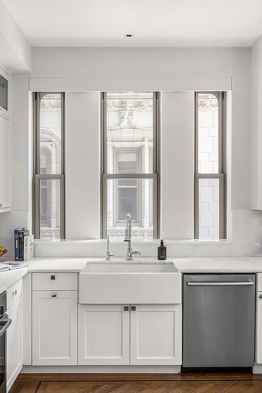 36 Gramercy Park East, Unit 2N Manhattan, NY 10003 - Photo 7 of 21